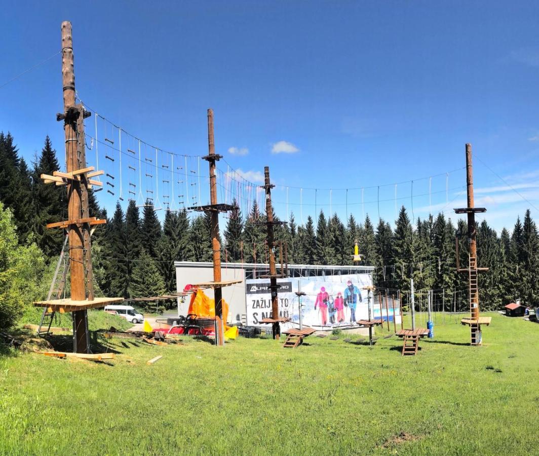 Sportcentrum Klinovec Loučná pod Klínovcem Екстериор снимка